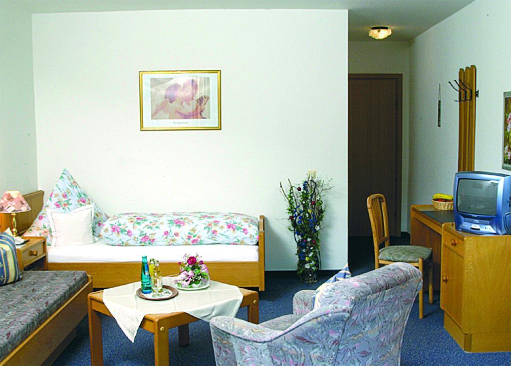 Hotel Garni Hubertushof Bad Füssing Værelse billede
